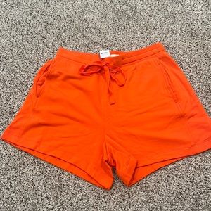 Lou & Grey Signature Softblend Drawstring Shorts size small